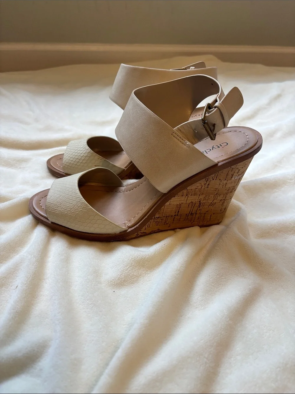 Cityclassified Neutral Beige Wide-Strap Open-Toe Sandals